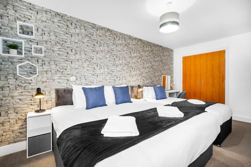 Funky Arcadian Centre Apartment By Azura Nights Birmingham Exterior photo